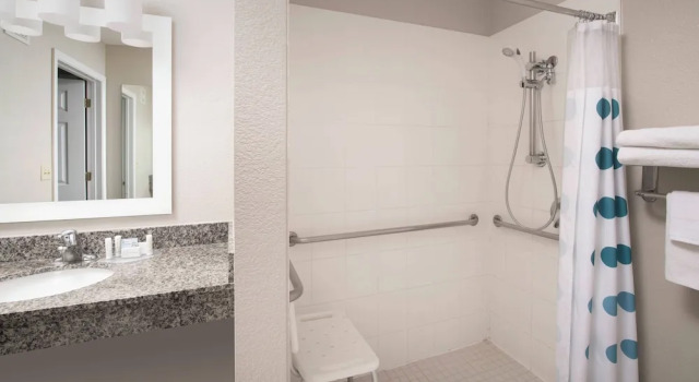 Люкс Towneplace Suites Abq Airport