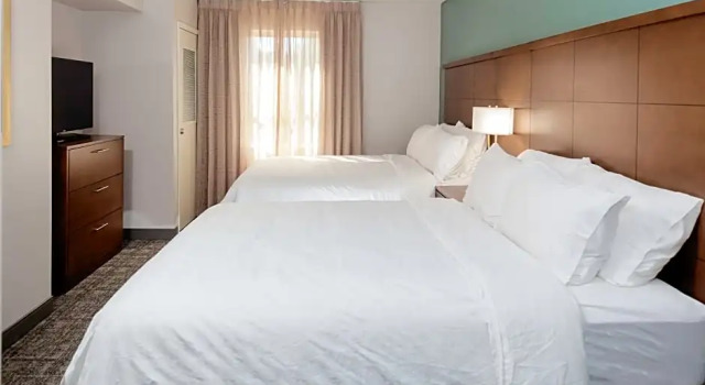 Шестиместный люкс с 2 комнатами Staybridge Suites Phoenix East - Gilbert by IHG