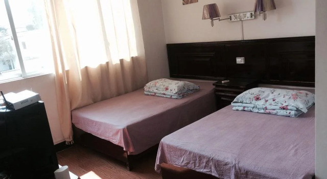 Yangshuo Yangti Lianwang Hostel, Prenota Ostello Yangshuo Guangxi