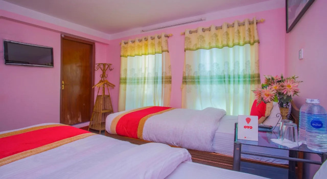 OYO 241 Nytapola View Guest House