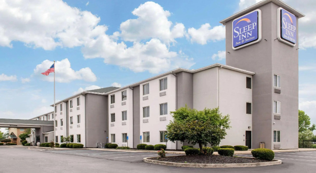 Кровать в общем номере Sleep Inn & Suites Columbus South