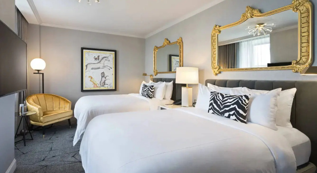 Четырёхместный номер Standard Hotel LeVeque, Autograph Collection