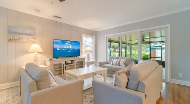 Коттедж Northwood Harbor Home 3 Bed/ 3 Baths, Beach, Shops & Restaurants