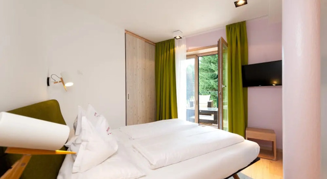 Familienhotel Felsenhof, Забронировать Отель Флахау Salzburger Sportwelt