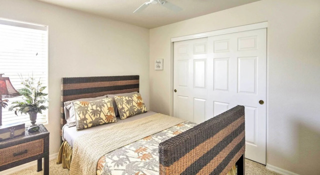 Коттедж Cozy Lake Havasu City Retreat w/ Deck & Pool Table