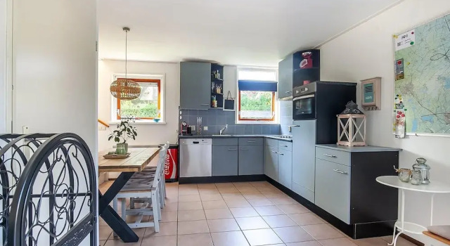 Коттедж Holiday Home in Grou With Whirlpool & Terrace