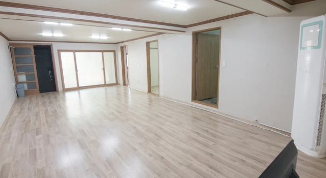 Stay House, Book Hotel Busan South Korea