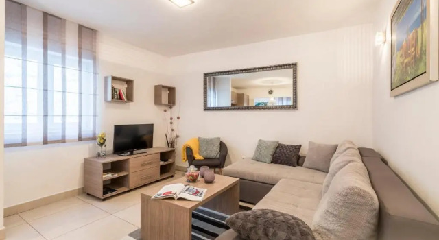 Varoš apartment, Prenota Appartamento Splitska 