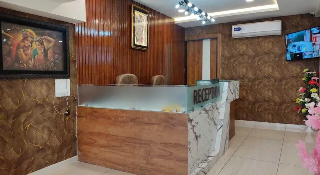Hotel Krishna Villa, Rezerwuj Hotel Tanie hotele w Gujarat