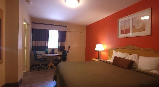 Двухместный номер Standard Lakeview Inn