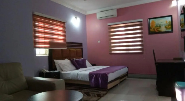 Люкс Jesuit Continental Suites