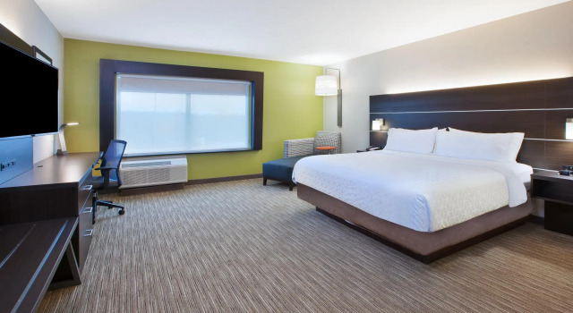 Номер Standard Holiday Inn Express & Suites Parkersburg East by IHG