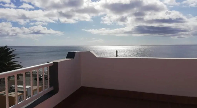 Коттедж с 2 комнатами LA ORILLA BEACH HOUSE