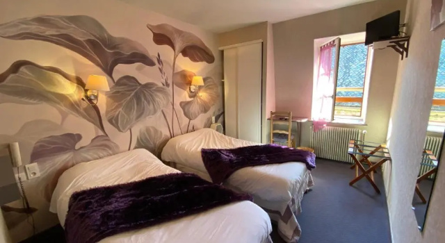 Standard Twin room Auberge Saint Fleuret
