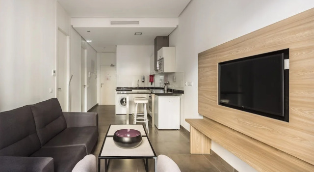 Апартаменты c 1 комнатой с балконом Mon Suites San Martin