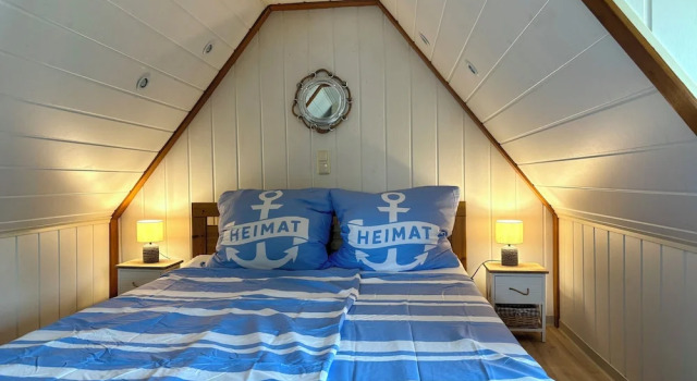 "achterhus Usedom" Baltic Sea Idyll in the House on the Water, Buchen Sie Ferienhaus Hotels in Zempin mit Pool, Schwimmbad