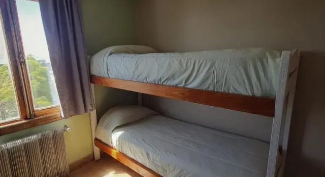 Кровать в общем номере Cabañas y Hostel I Keu Ken