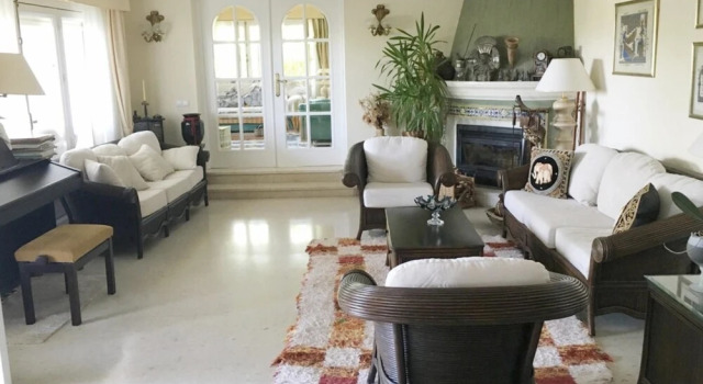 Villa With 6 Bedrooms in Marbella, With Wonderful sea View, Private Po