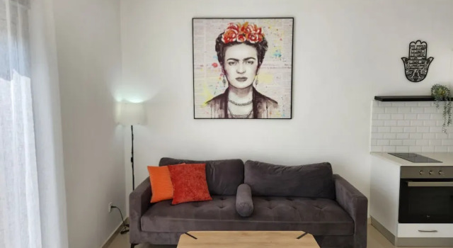 Апартаменты Comfort Melony Apartment