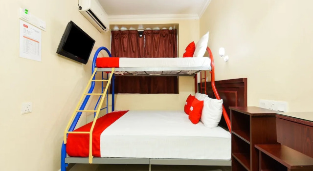 Люкс Superior Super OYO 90562 J Hotel PJ