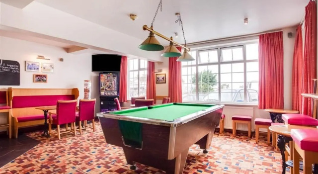 Godolphin Arms Hotel