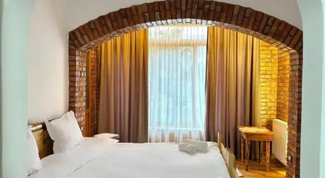 Семейный номер Standard Alpeta Agrotourism & Winery - Roshnik , Berat