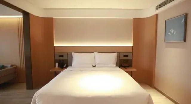 Люкс Business JI Hotel Chongqing Wanzhou Wanda Plaza