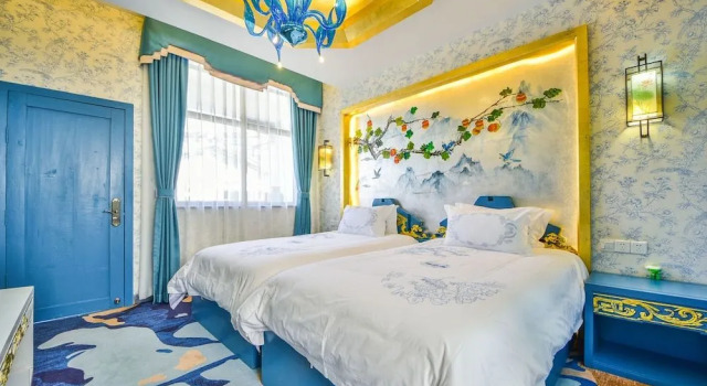 Floral Hotel Dali New Zhaoli