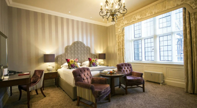 Двухместный номер Classic Bovey Castle