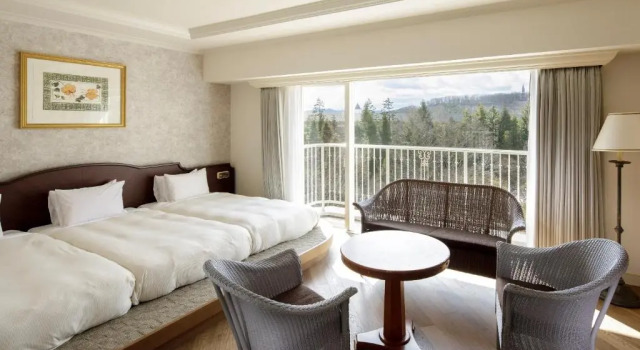 Семейный номер Luxury с видом на сад Sendai Royal Park Hotel