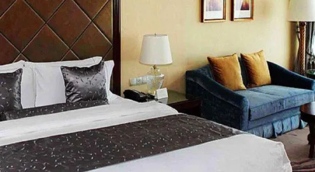 Номер Executive Liaoning International Hotel