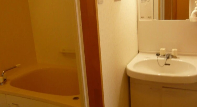 Youth Hostel WANIHAMA-Lakeside BIWA, Забронировать Хостел Хостелы Оцу, Хостел