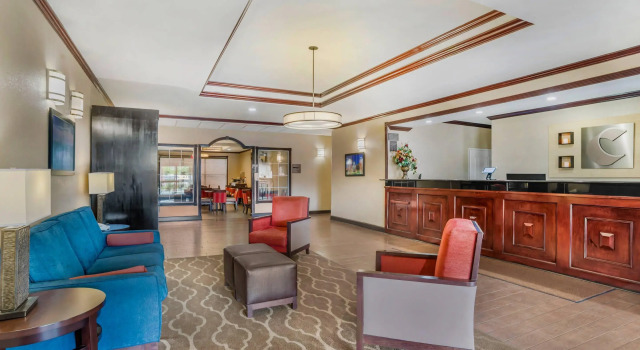 Comfort Suites Montgomery East Monticello Dr.