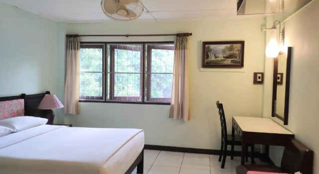 Двухместный номер Economy Changpuak Hotel