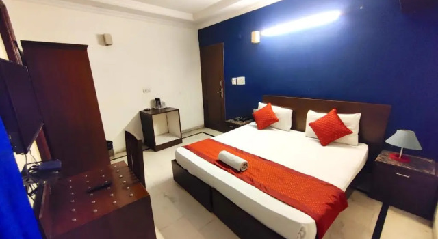 Двухместный номер Economy Hotel Unistar