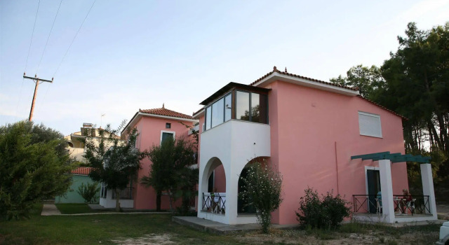 Zeus Hotel