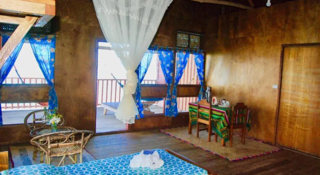 Бунгало Imagination Island Eco Resort