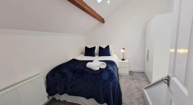 Perfect Location 3 Bed Serviced apartment with Bike Storage for BPW. Close to Brecon Beacons, Забронировать Апартаменты/квартира Мертир-Тидвилл Brecon Beacons, рядом с Парк и музей Cyfarthfa