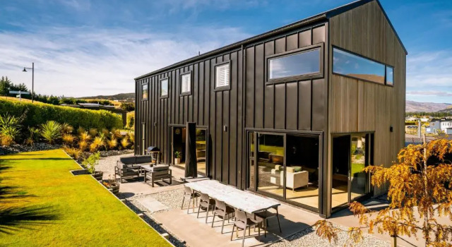 Mountain Gem - Wanaka Holiday Home