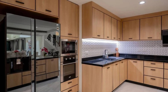 Вилла Executive Luxury 5 Bedroom Villa Close to Beach SRS