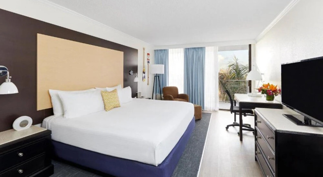 Двухместный номер Standard с видом на воду Bay Harbor Hotel