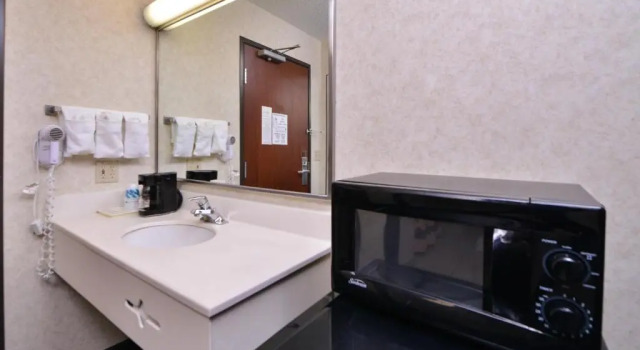 Люкс Kelly Inn and Suites Mitchell