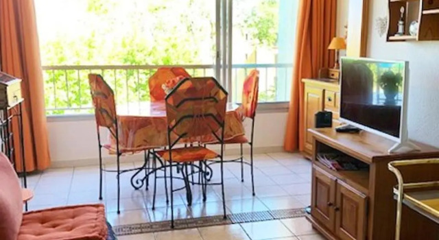 Appartement Cap d'Agde, 2 pièces, 4 personnes - FR-1-607-113, Rezervovat Apartmán Hotely v Cap d'Agde s parkováním, Parkování