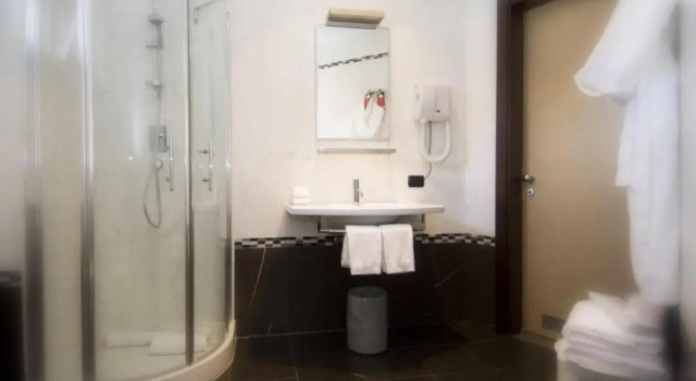 Трёхместный номер Standard JOIVY Together Florence Urban Resort