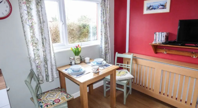 Swinhay, Rezervați Casă de vacanță Llangwm Glamorgan