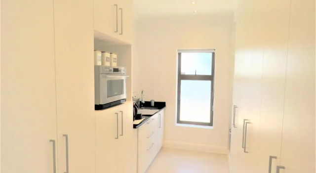 Люкс Luxury с красивым видом из окна OCEAN BREEZE SUNSET BEACH - Boutique Guesthouse - Cape Town