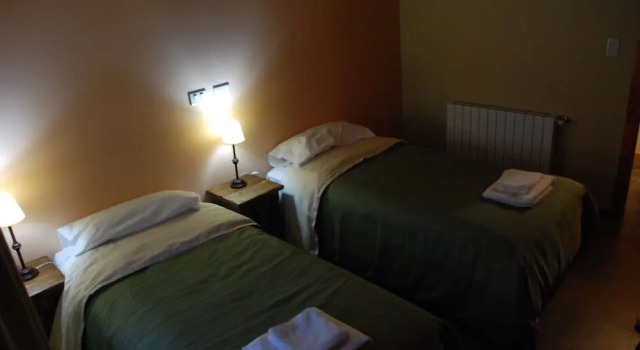 Confin Patagonico, Prenota Hotel El Chalten 