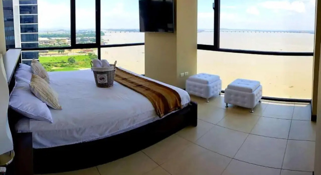 Апартаменты Ecusuites Penthouse Luxury Bellini 15 Santa Ana