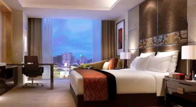 DoubleTree by Hilton Hotel Langfang, Book Hotel 4-stjernede hoteller i Langfang, 4*