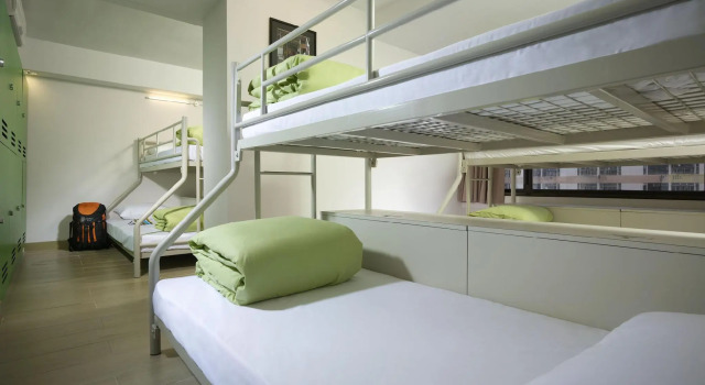 Кровать в общем номере (мужской номер) YHA Mei Ho House Youth Hostel